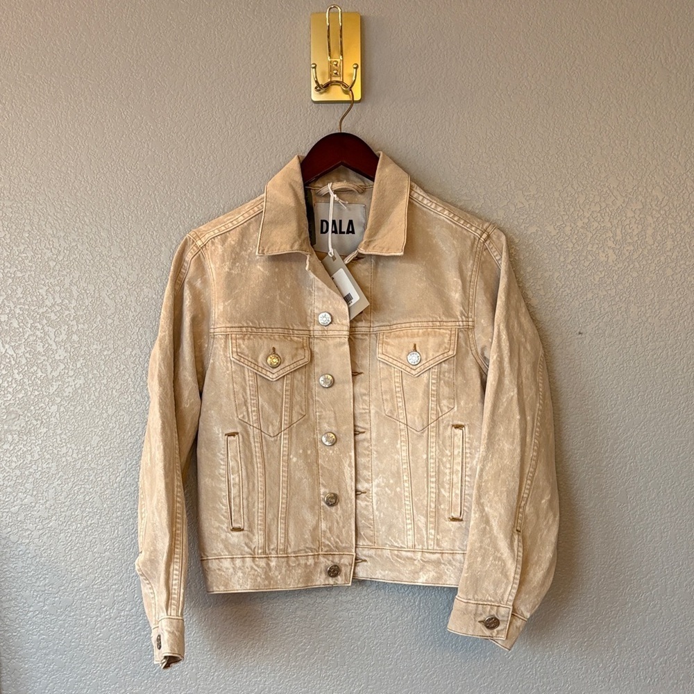 Women's Tan Slim Trucker’s Denim Jacket